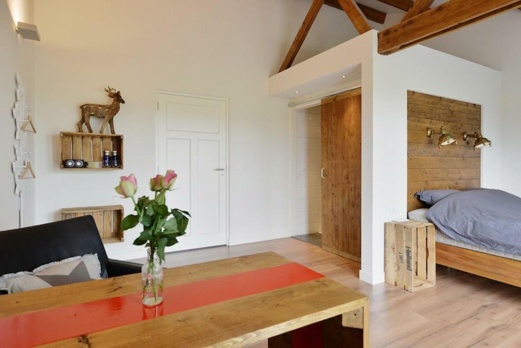 Bos En Beek Bed and Breakfast Ulvenhout Eksteriør billede